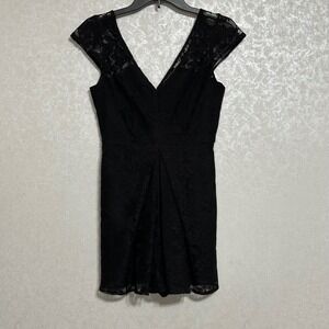 BCBGeneration Black Lace Overlay Detail V Neck Jumpsuit Romper Short Sleeve Sz 2